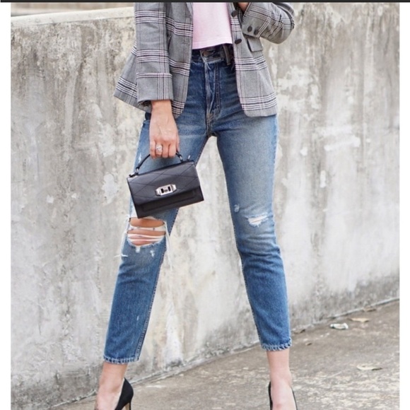 GRLFRND Karolina Jeans in More Life - Picture 2 of 11